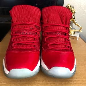 Win like 96 jordan 11’s